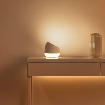 Philips Wiz Connected LED review: This color-changing smart bulb isn't  stupidly expensive - CNET